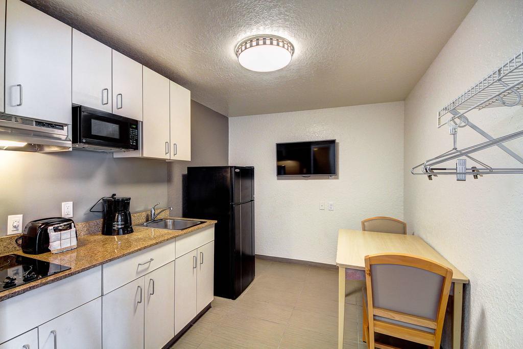 6 Midwest City, Ok -